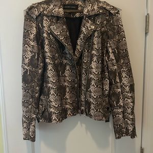 Faux leather short jacket